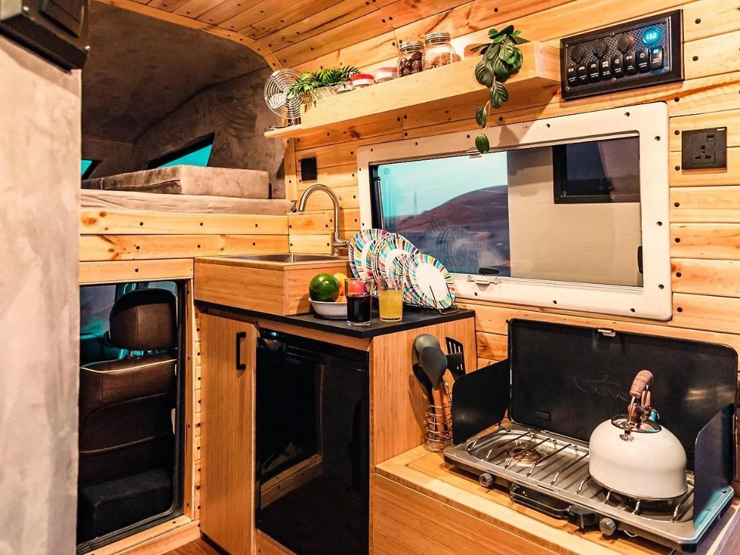 Campsite Destifind Motorhome Jeddah Saudi Arabia